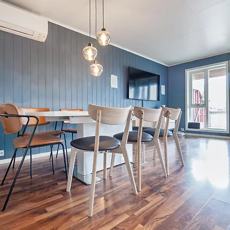 Seahouse With Panoramic Sea View Vakantiehuis