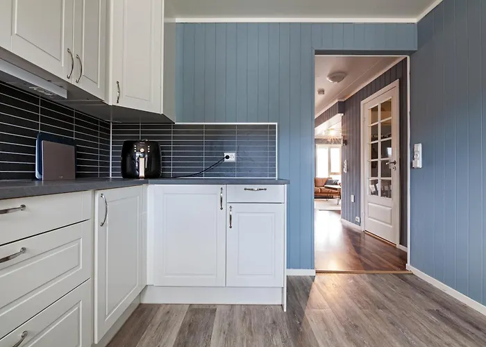 Seahouse With Panoramic Sea View Semesterbostad